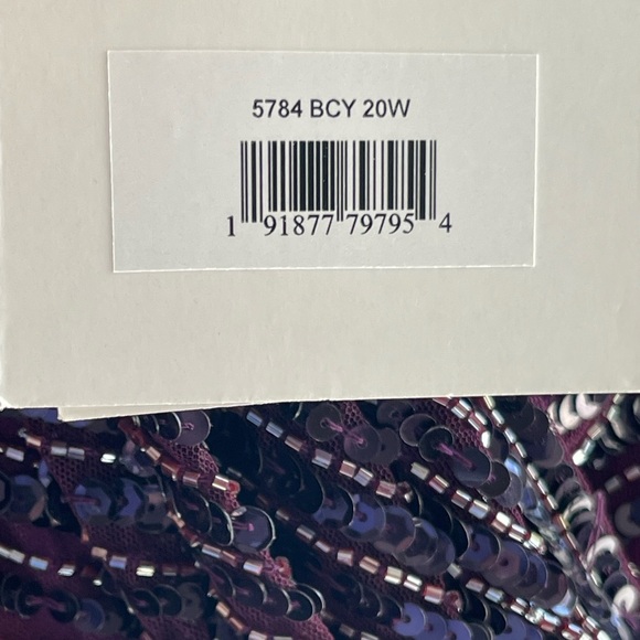 NWT Mac Duggal 5784 Deep Purple Plum Bishop Sleeve Ruffle Skirt Dress Size 20W - Picture 6 of 11